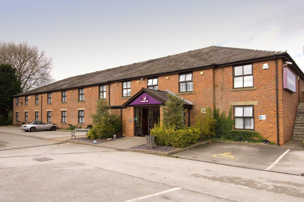 Premier Inn Crewe Нантвич Экстерьер фото