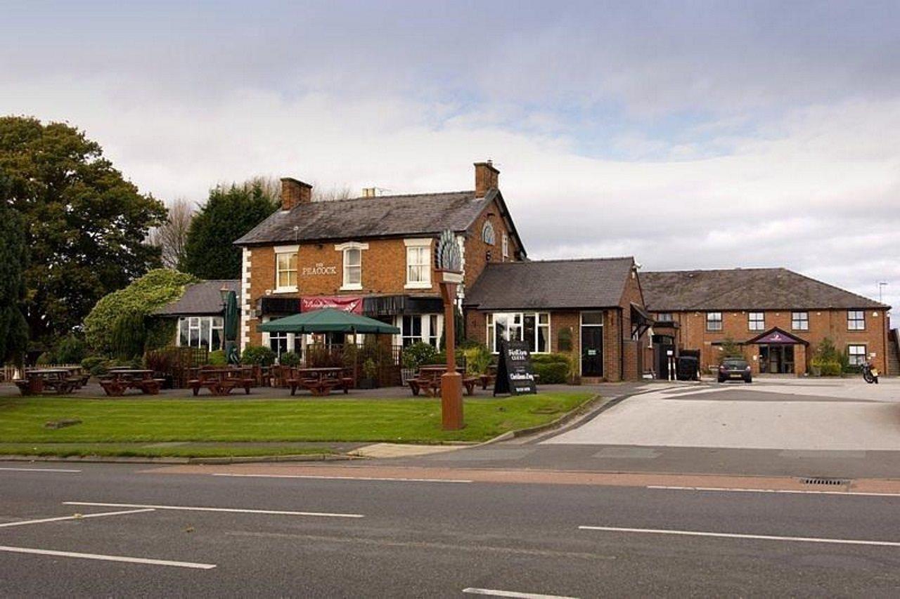 Premier Inn Crewe Нантвич Экстерьер фото