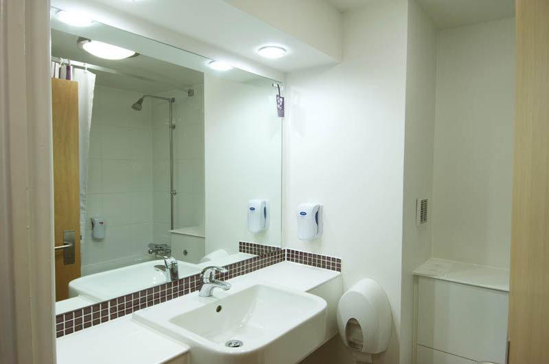 Premier Inn Crewe Нантвич Экстерьер фото